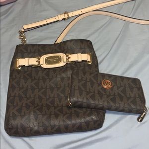 Micheal Kors crossbody and wallet
